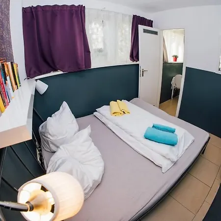 Sunny Apartment At Rostock - Pink Esterno foto